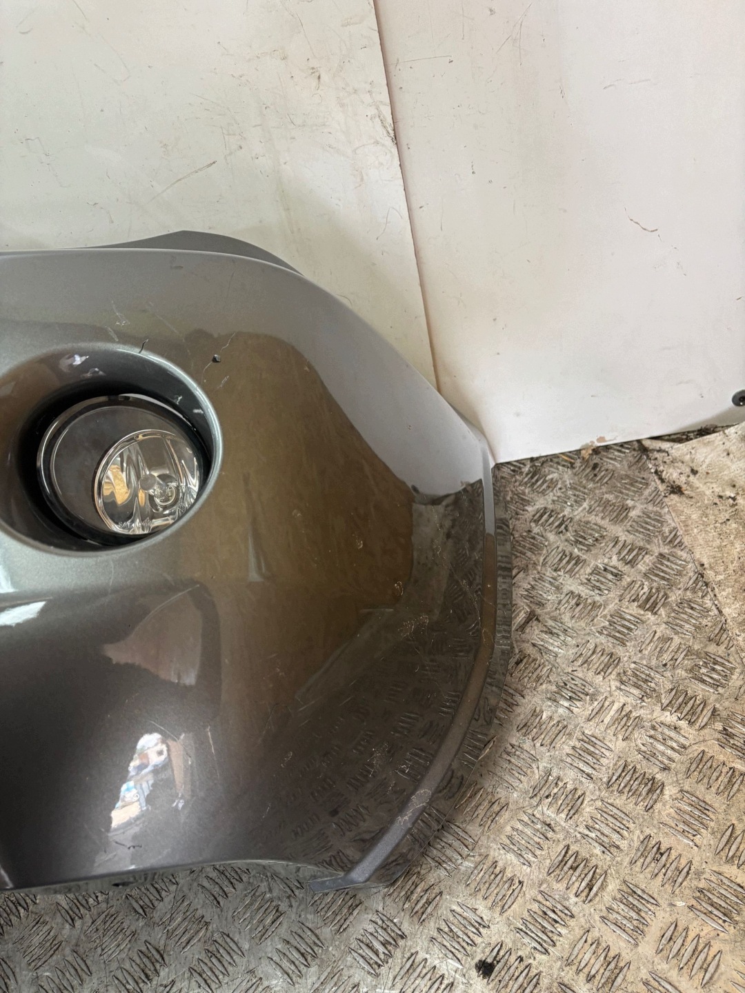 bumper front front NISSAN X-TRAIL T30