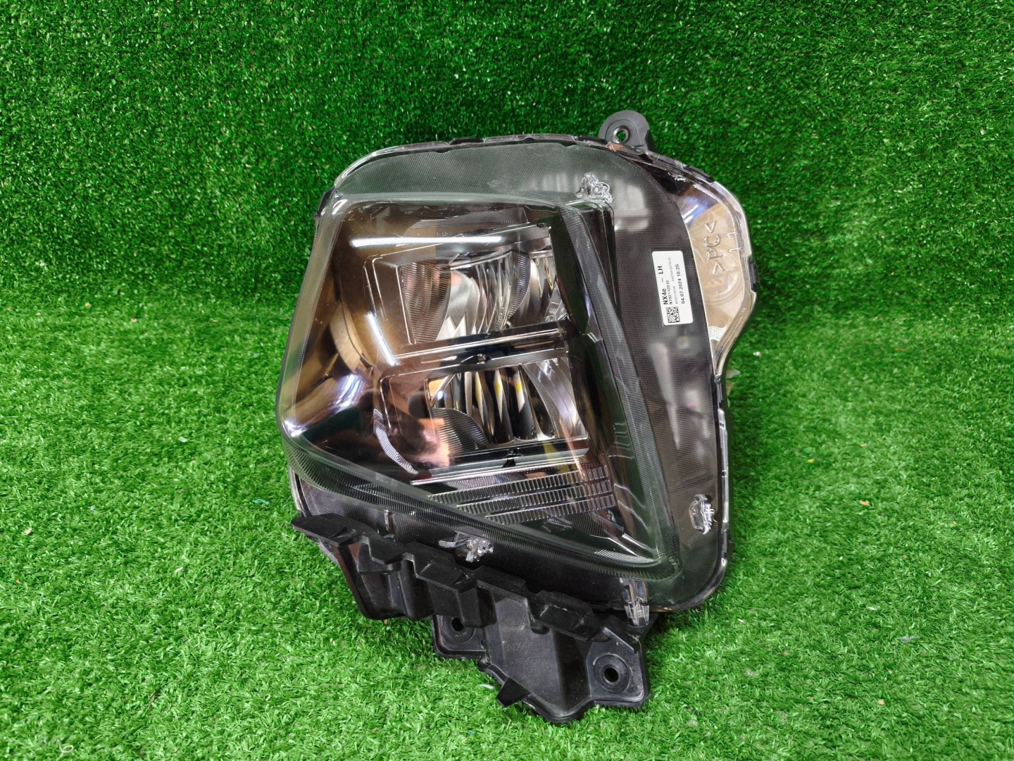 REFLEKTOR left front HYUNDAI TUCSON IV 20- FULL LED NR.1621