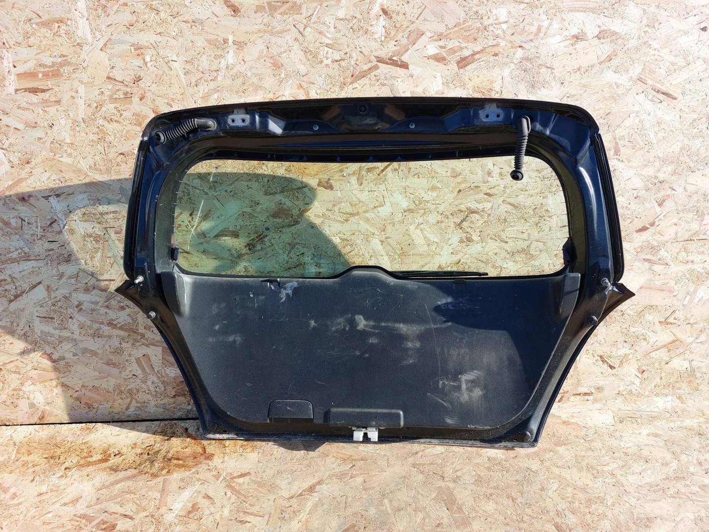 boot door Suzuki Swift MK6 04-10