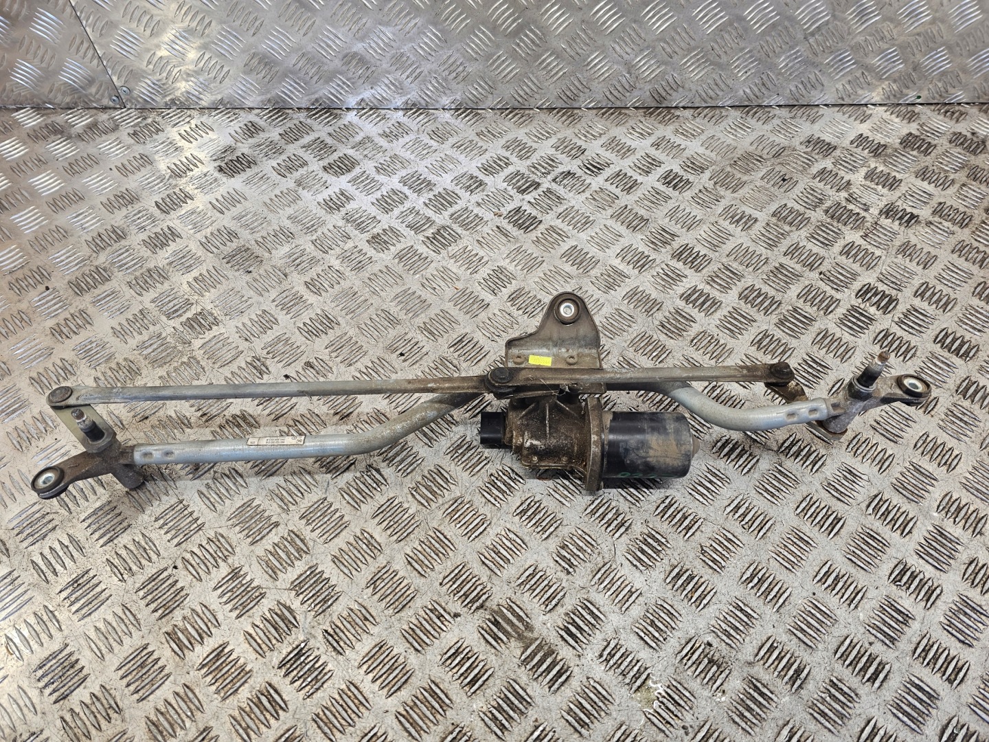 VW T5 wiper mechanism front 7E1955113 EUROPA