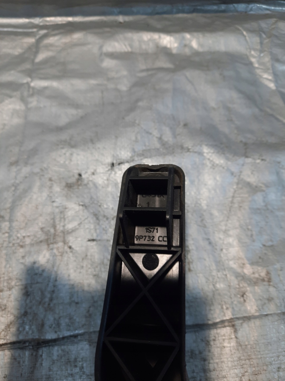 accelerator pedal FORD MONDEO MK3 1.8B OE 1S719P732CC