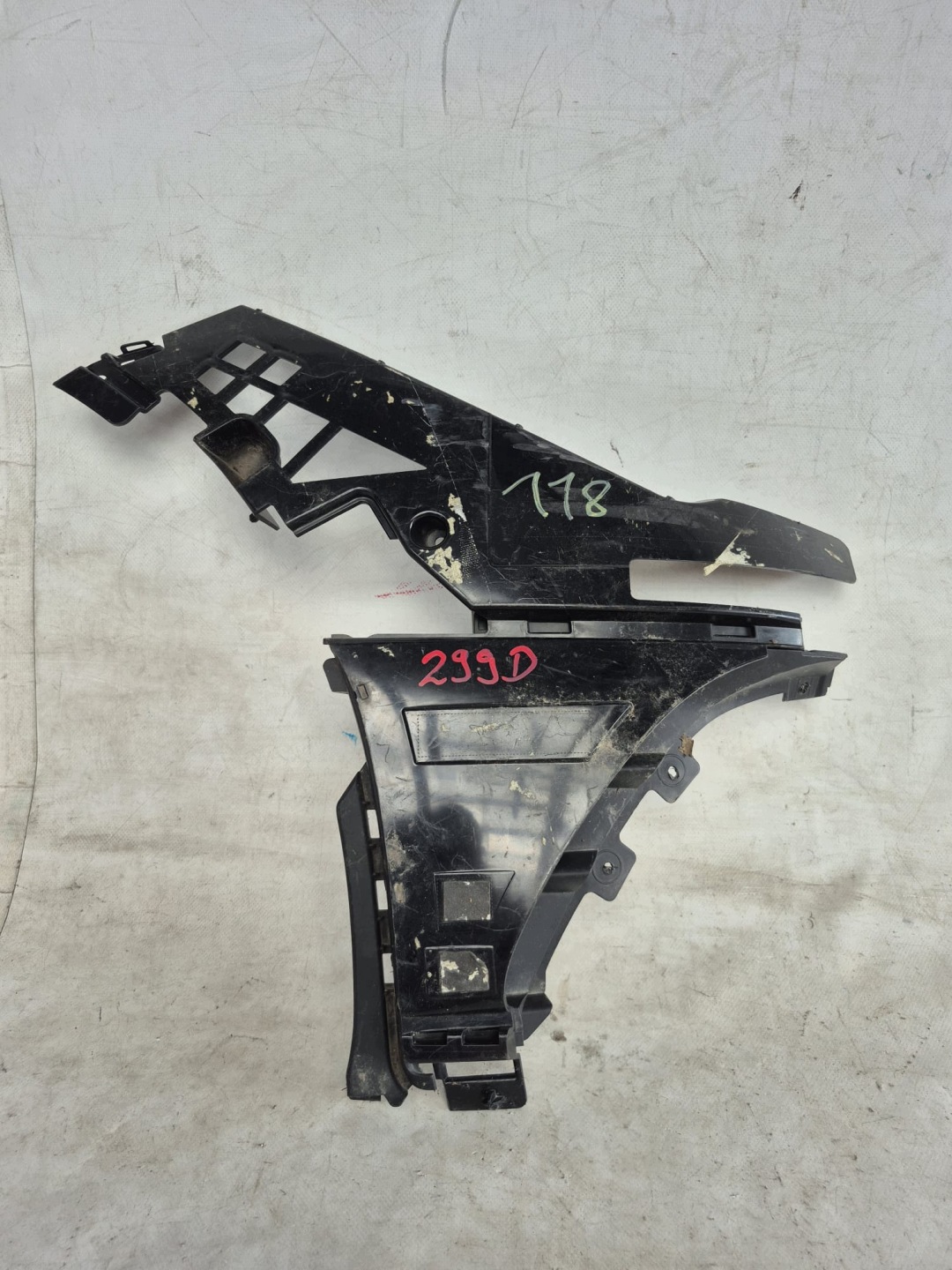 MERCEDES CLA II 2 C118 AMG 19-23 holder support right front front