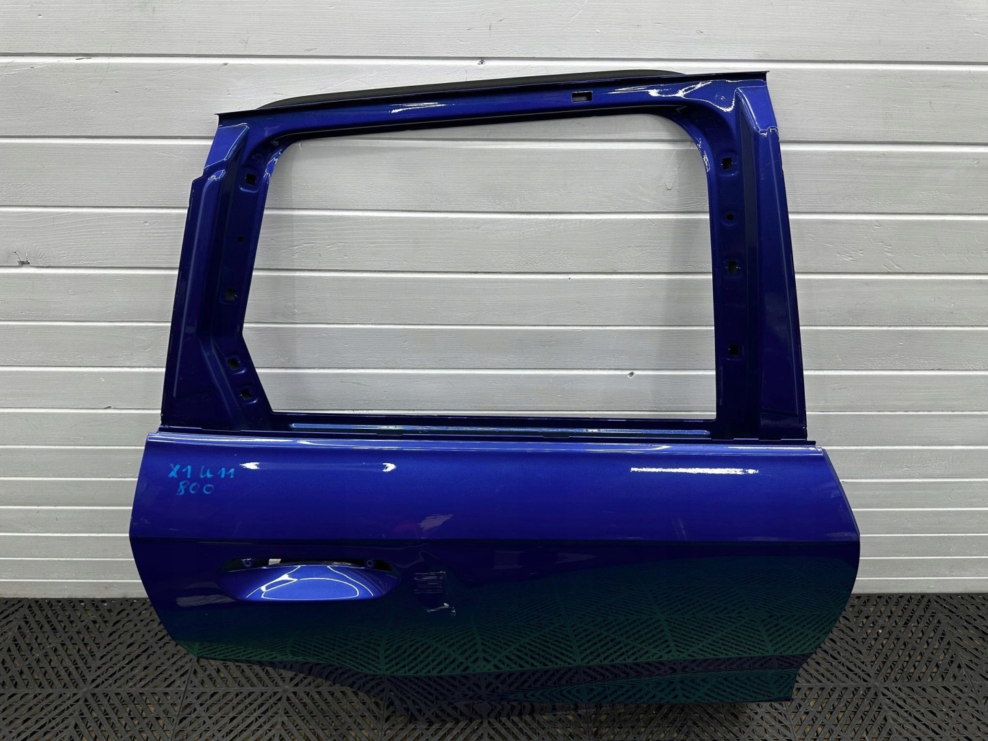 door rear. rear part side right BMW X1 U11 5A38656