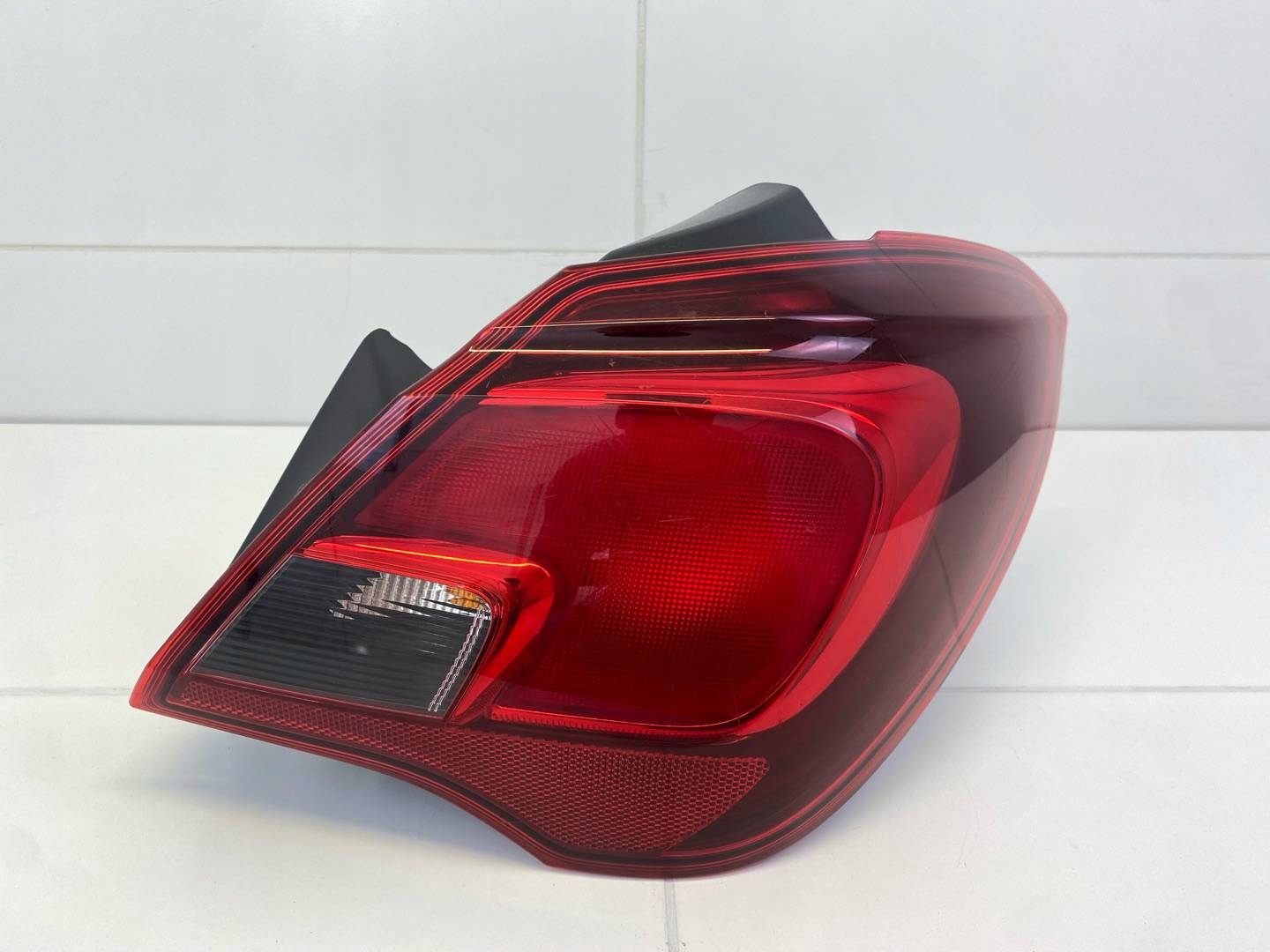 light rear right side Opel Corsa E 2016 460034366