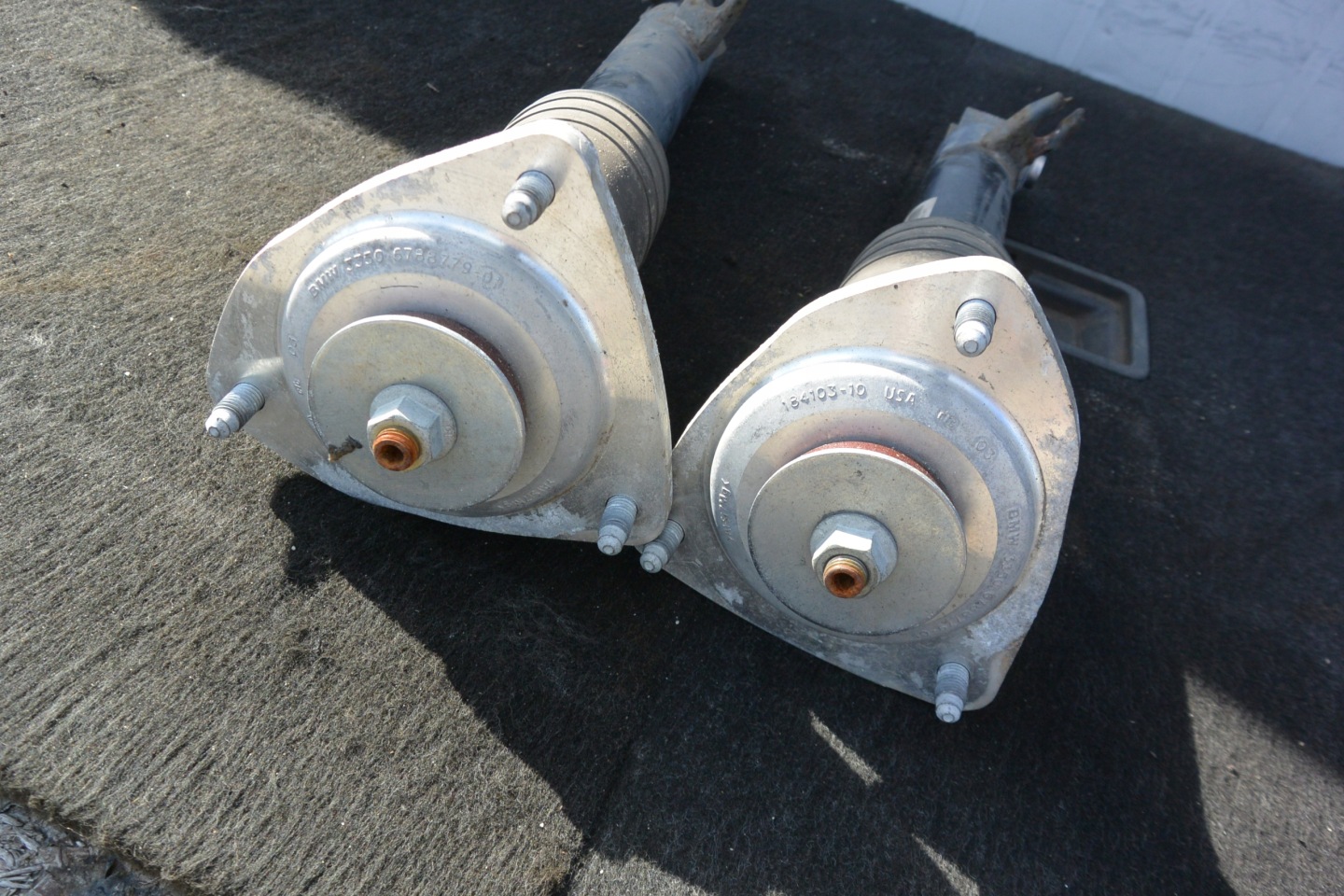 STOSSDÄMPFER HECK LINKS RECHTS BMW X5 X6 E70 E71 KPL