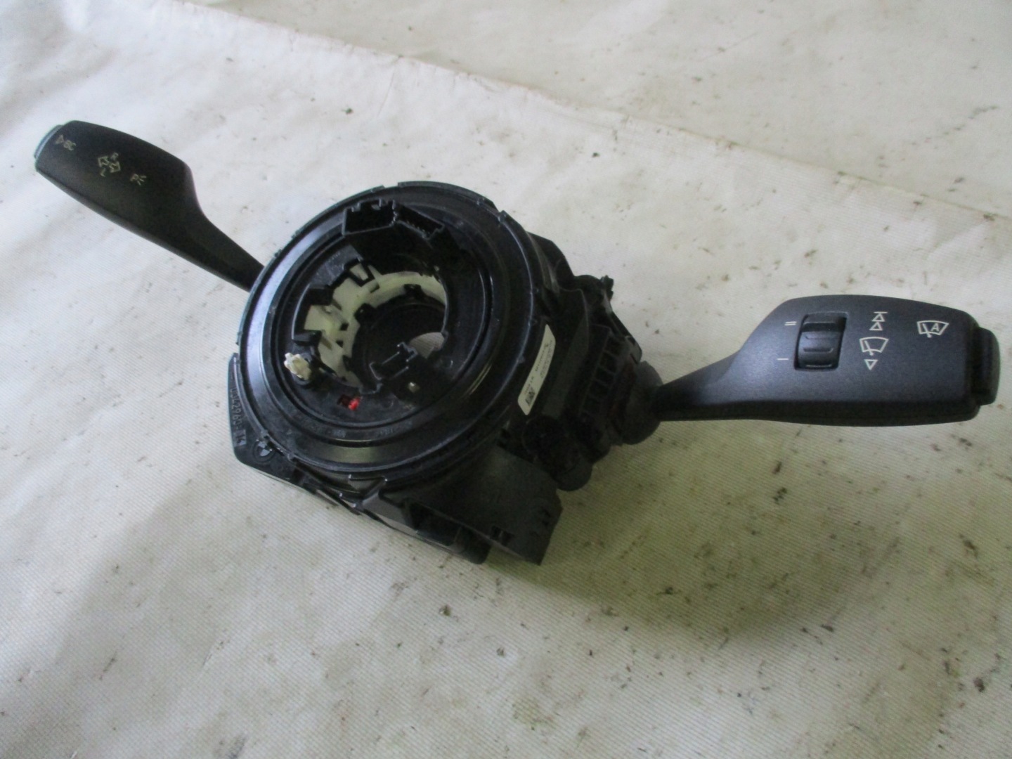 DEVIO LUCI DEVIO DEVIO LUCI TERGICRISTALLO TERGI BMW F30 F32 F36 9351140-01