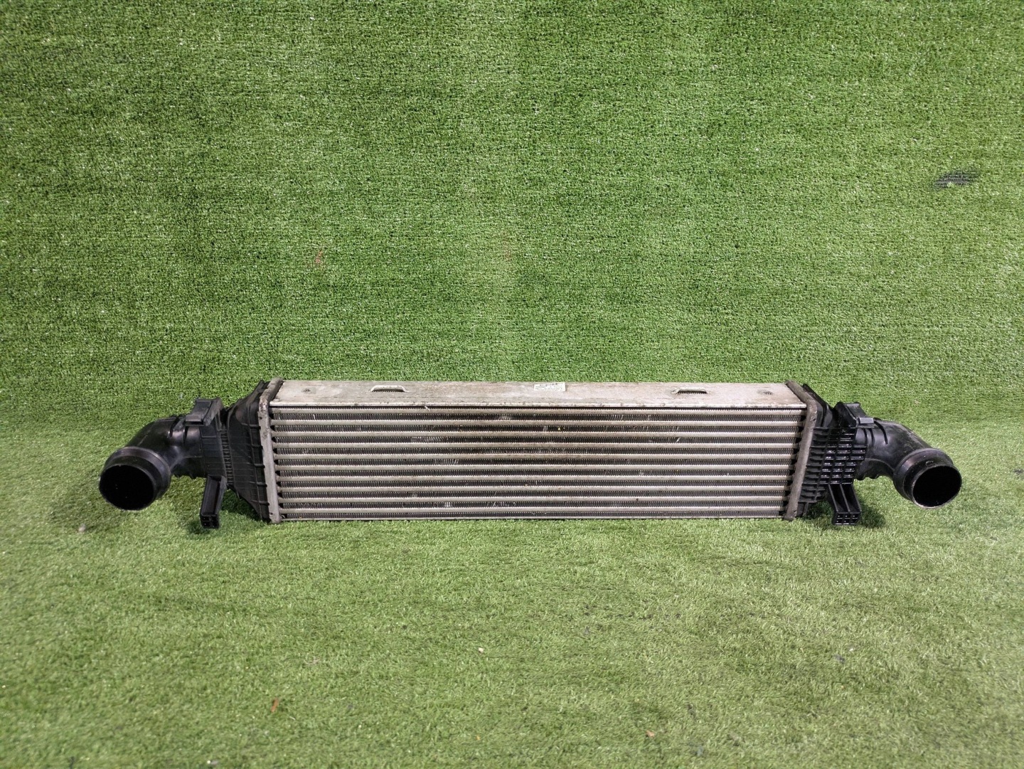 INTERCOOLER Kühler luft MERCEDES W204 W212 W207