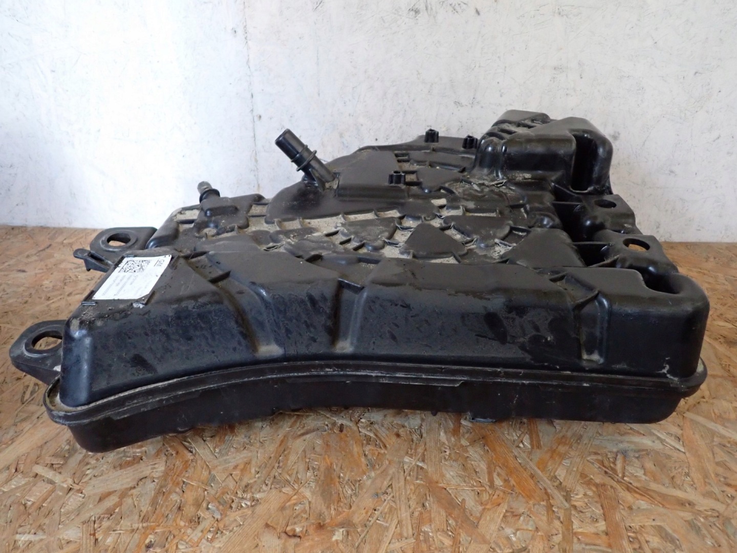 BEHÄLTER ADBLUE OPEL ASTRA K V 5 B16 2015- 84689536