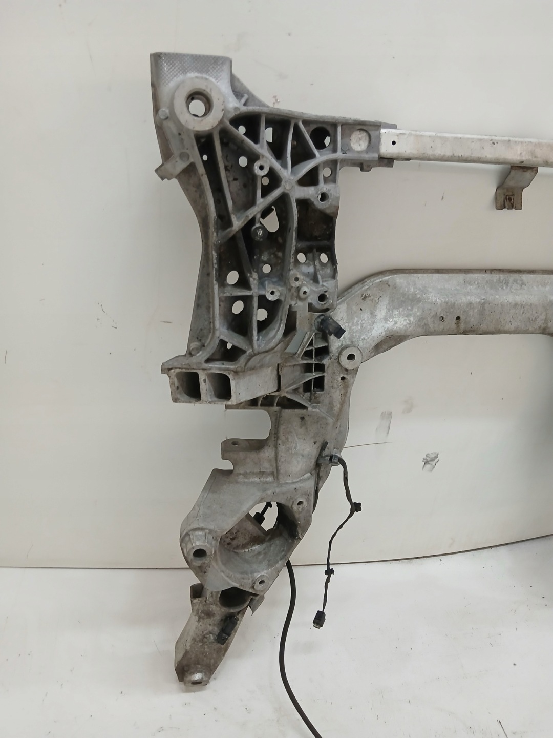 axle beam front front BMW F10 3.0 D OE 6797648