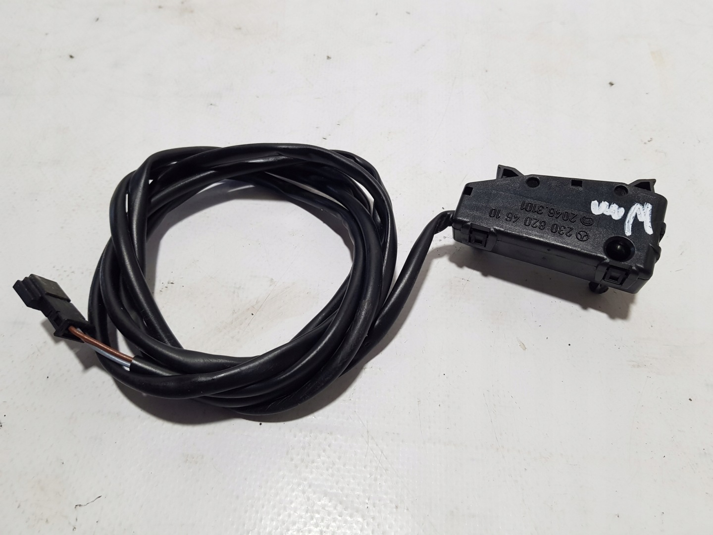 Sensor KRANCOWY SENSOR dach links MERCEDES SL R230 W230