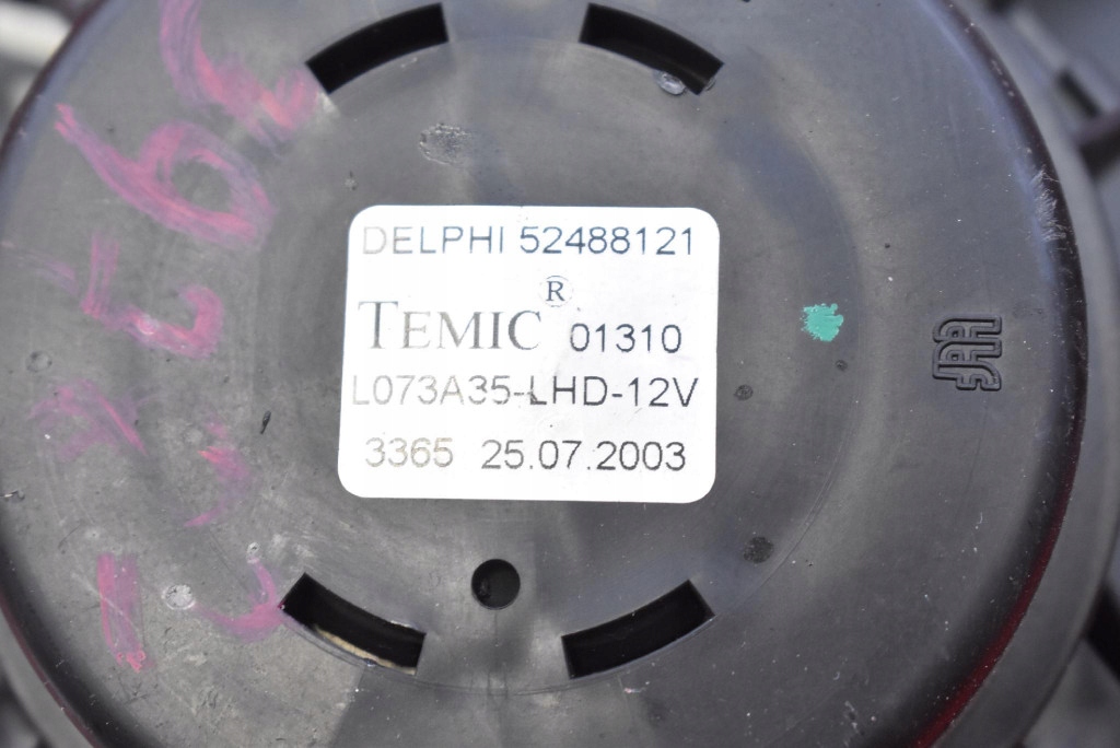 tOPENÍ ventilátor klími EU 52488121 RENAULT LAGUNA 2 II 01-05