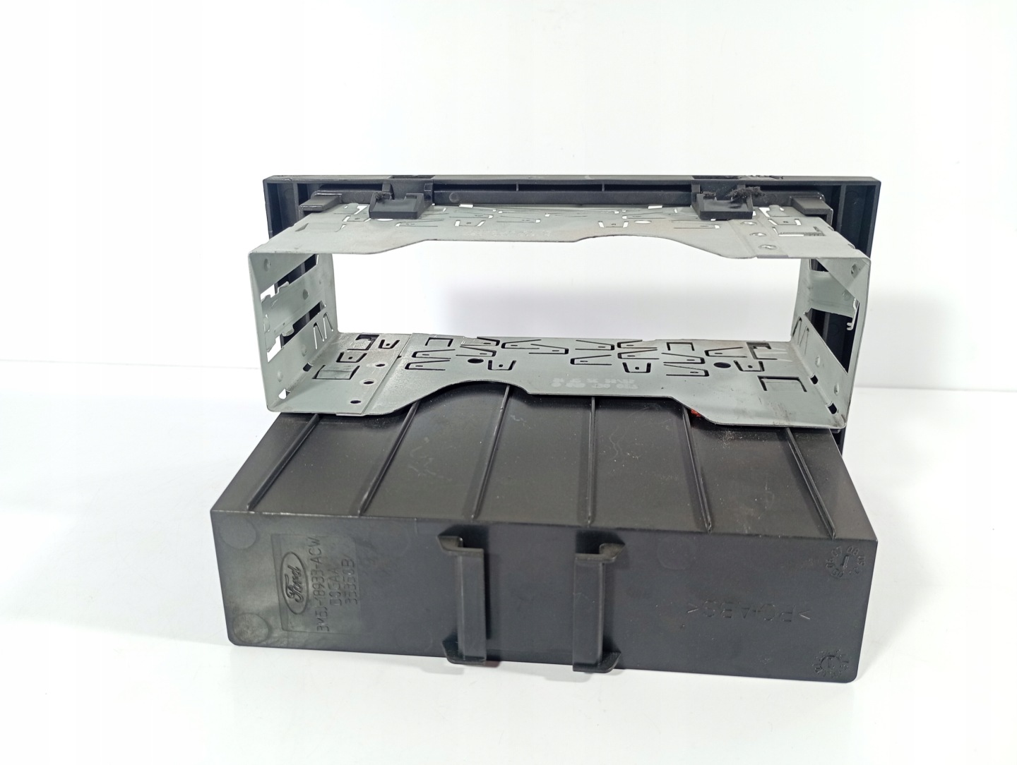 Ford Focus II 2 04-11 Boîte Support plaque RADIA OE 3M5J18933AC