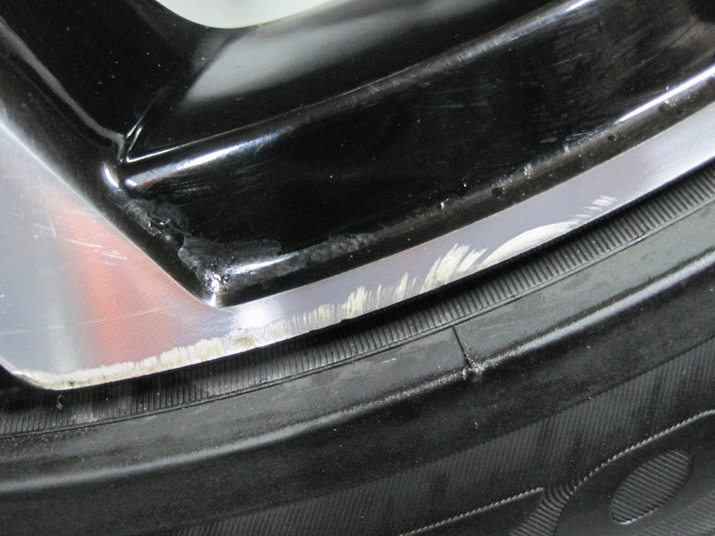 wheels discs tyres Kia NIRO II R18 6 MM M+S