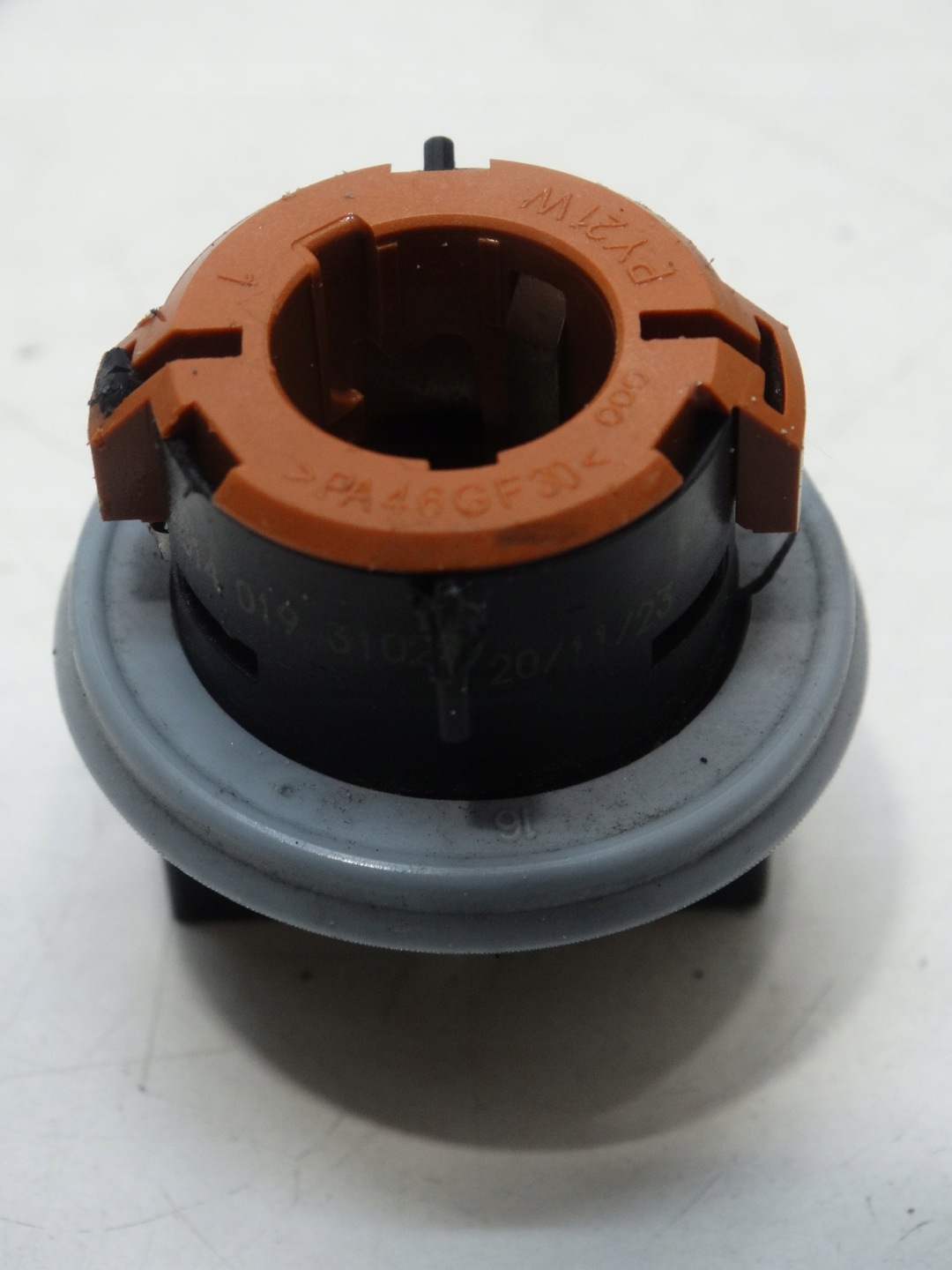 OPRAWKA ZAROWKI lights front VOLKSWAGEN FORD 5140193102