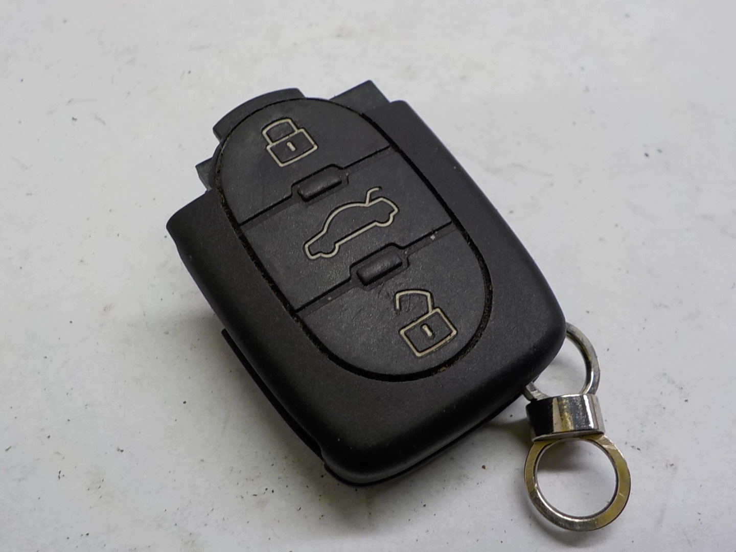 AUDI A3 II 8P Clé PILOT 434 MHZ