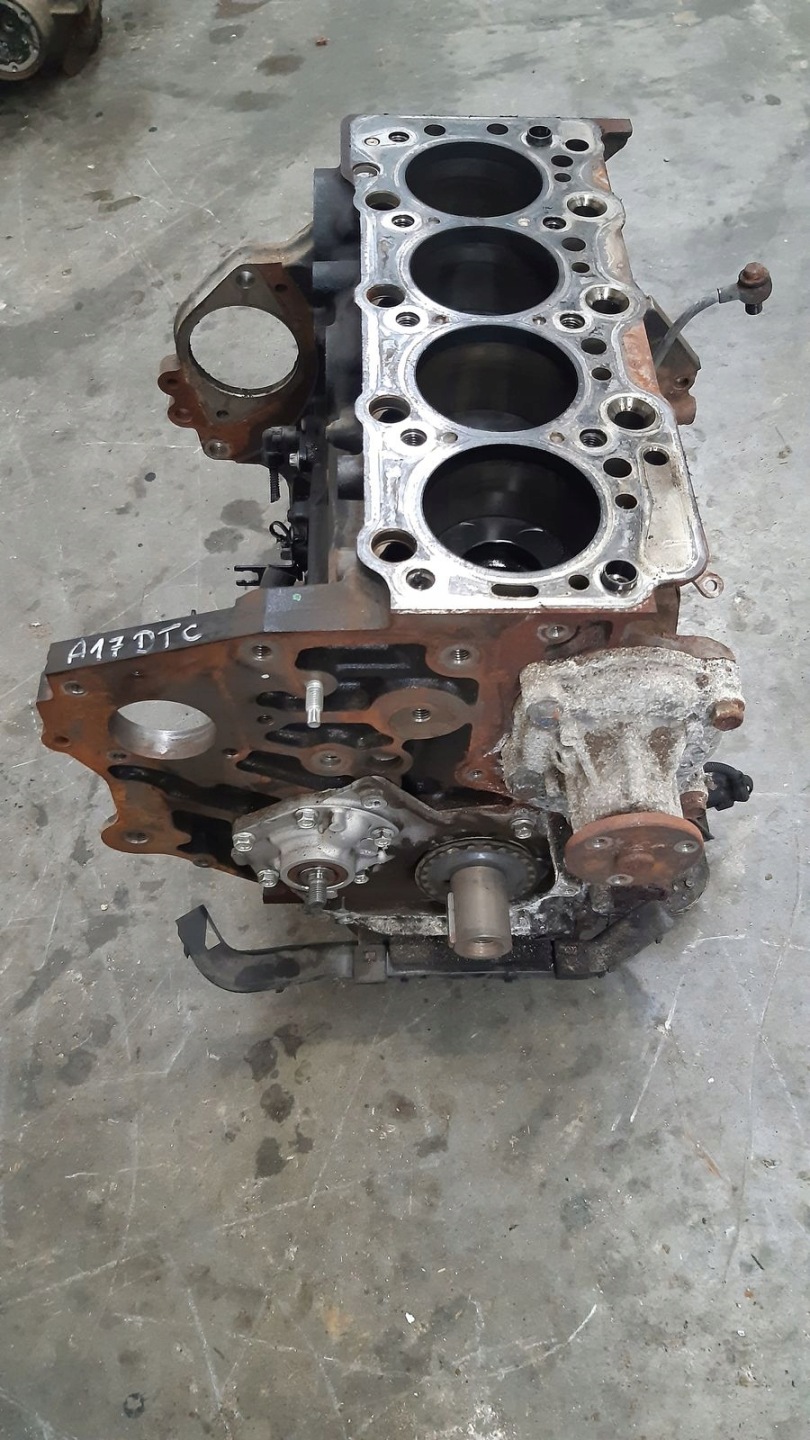 Blok dol Motore Opel Astra J 1,7 CDTI A17DTC