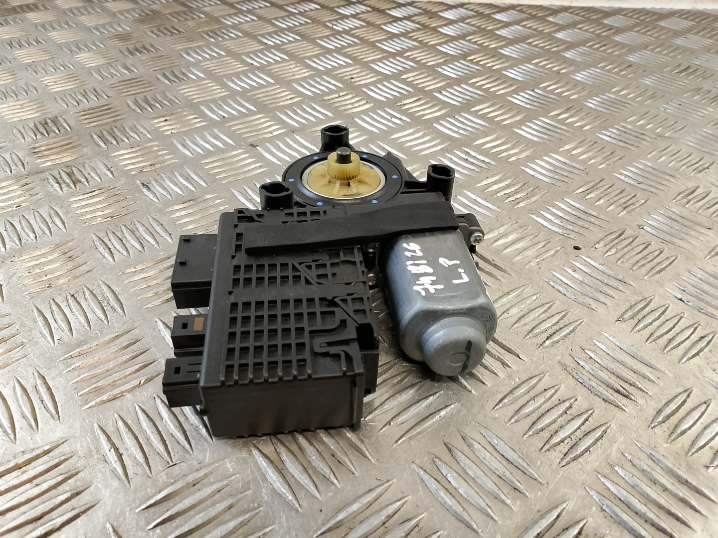mini motor PODOSZENIA windows left front left front CITROEN C4 PICASSO