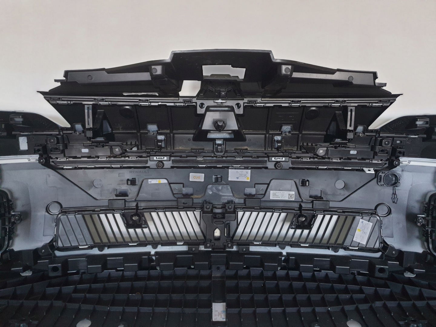 RENAULT 5 V E-TECH 24- Stoßstange vorne vorne PDC RADAR LED abdeckung