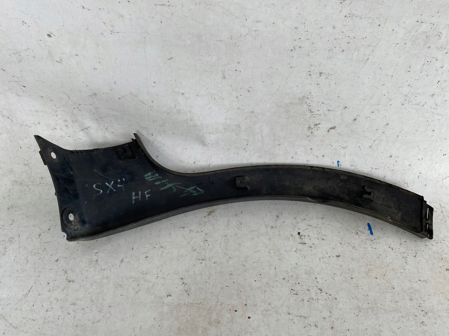 SUZUKI SX4 06-13 lišta nárazníku předek pravá 71771-79J0