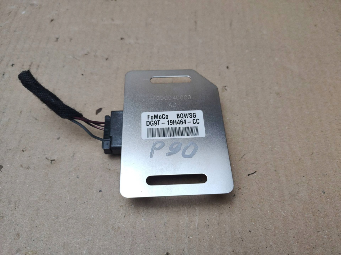 Antenne GPS Ford Fusion USA 2 2013 DG9T19H464-CC