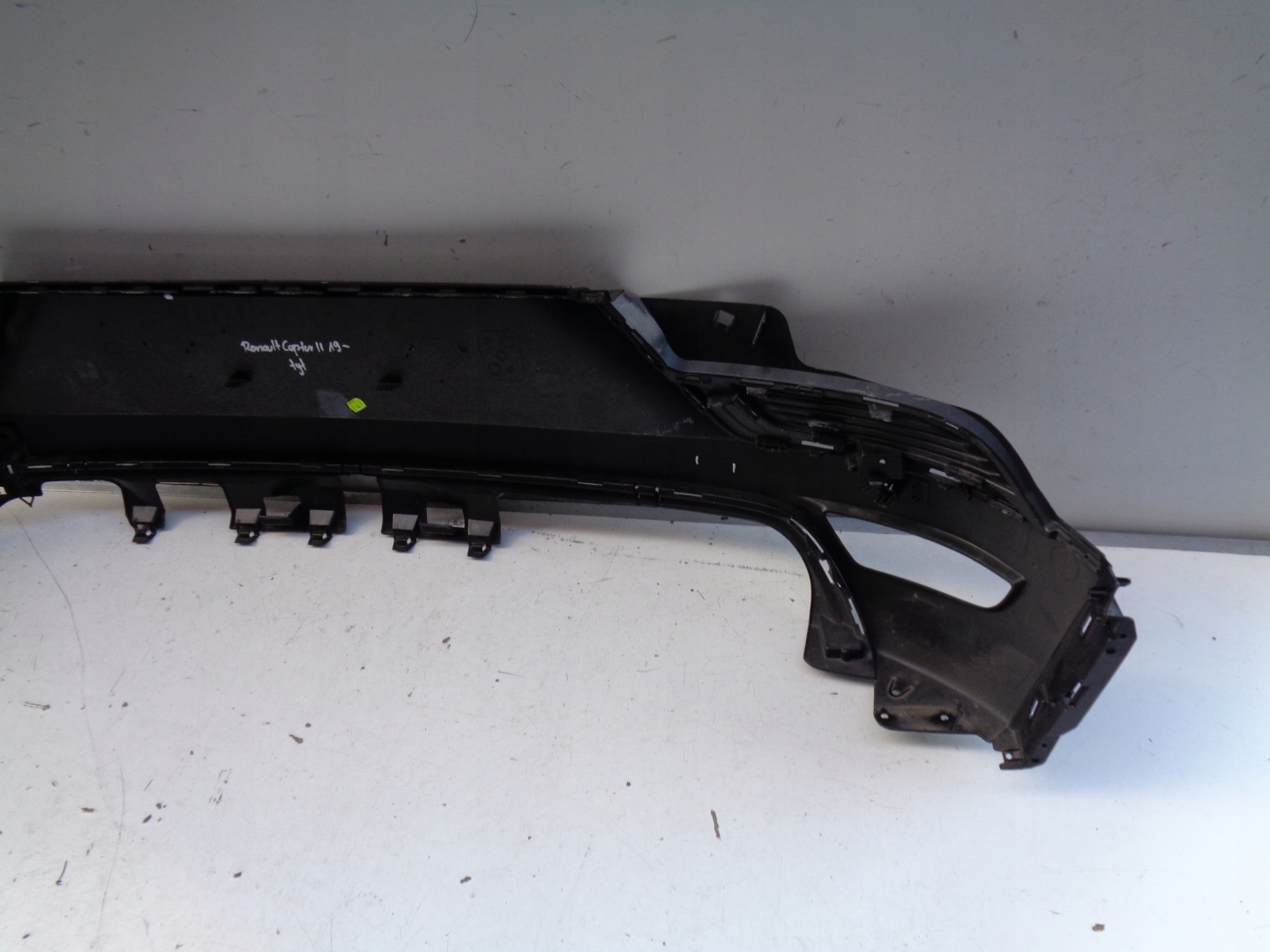accessori Paraurti posteriore spoiler RENAULT CAPTUR II 19