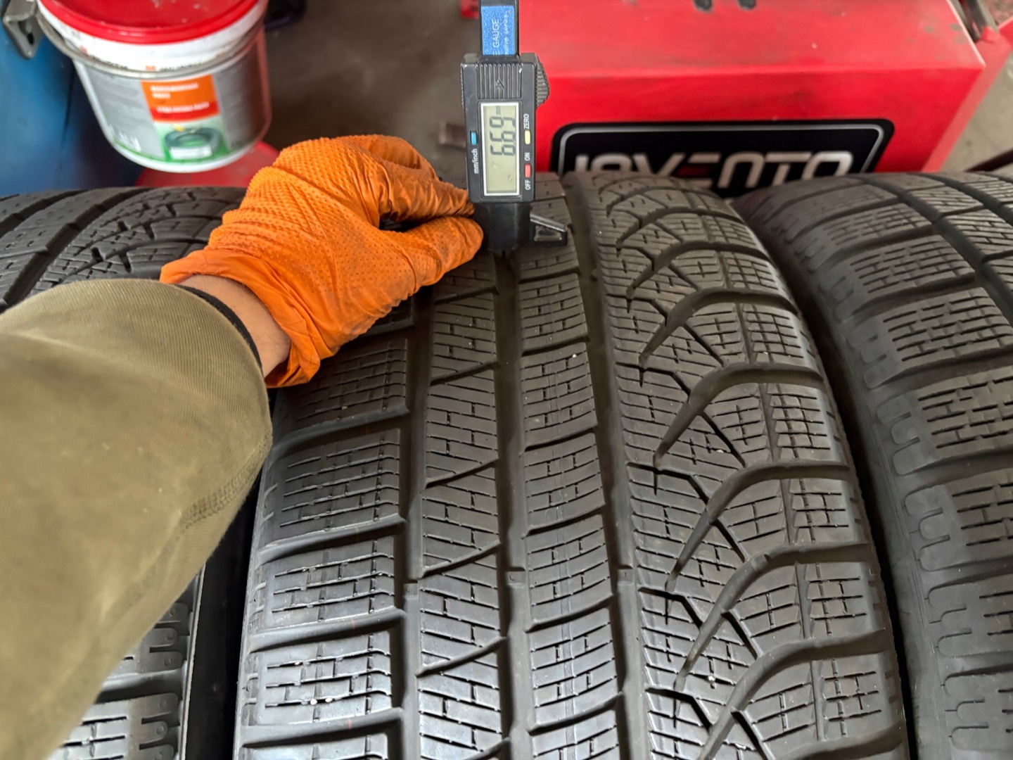 4 tyres winter 245/45R19 Pirelli P ZERO Winter 7mm 2024 year