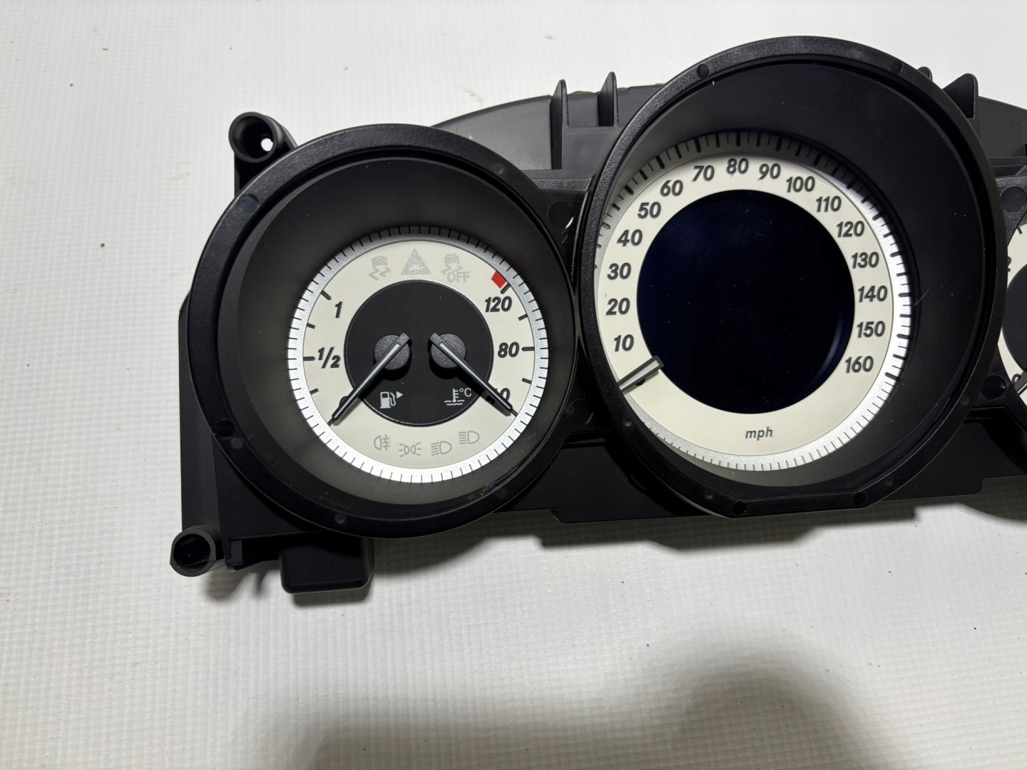 dials MERCEDES CLS W218 UK CDI 2189005503