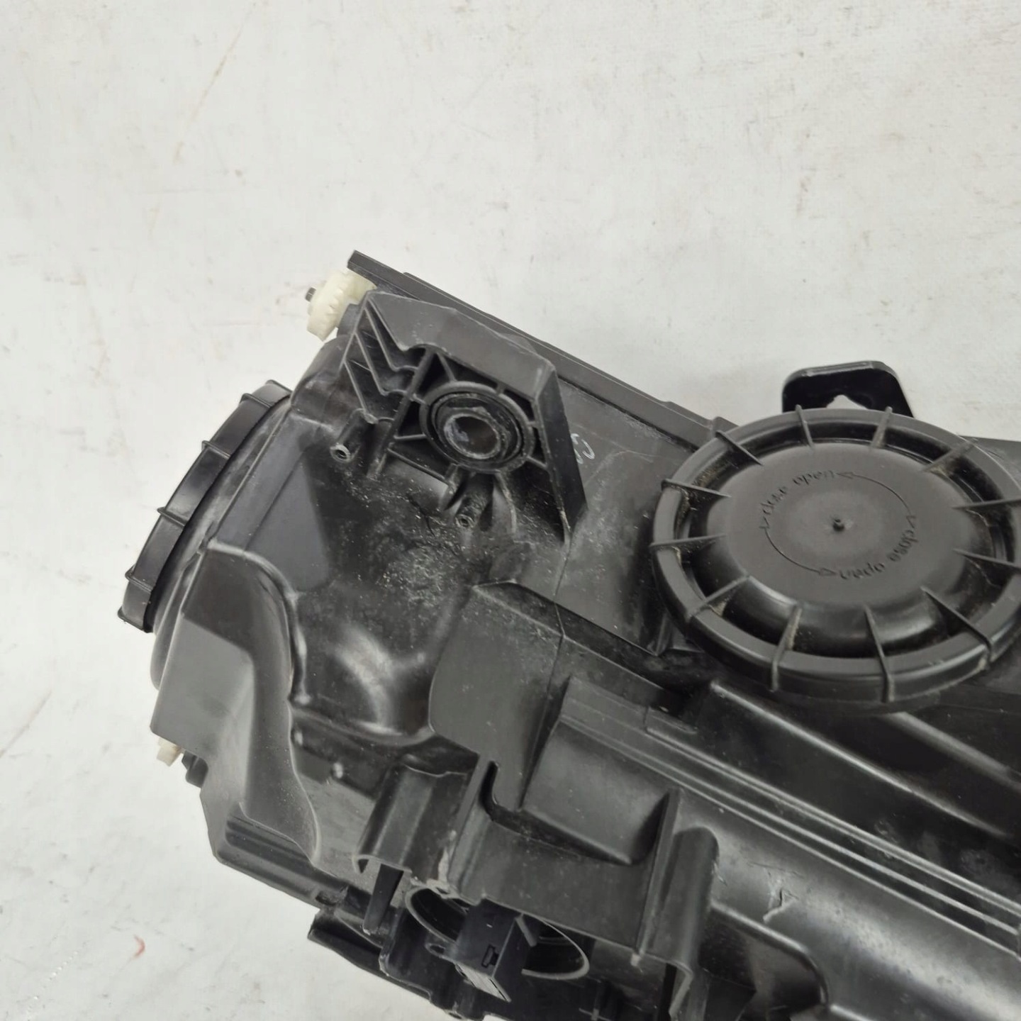 AUDI A3 8V 12-16 light left front front XENON 8V0941005