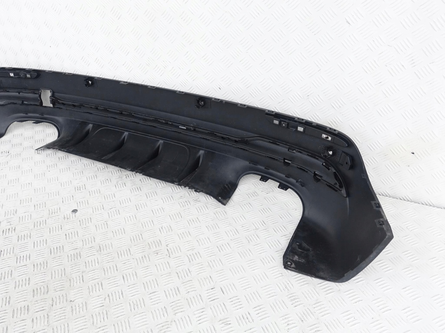 MERCEDES B-KLASA W247 AMG 18- STOSSSTANGE SPOILER HECK