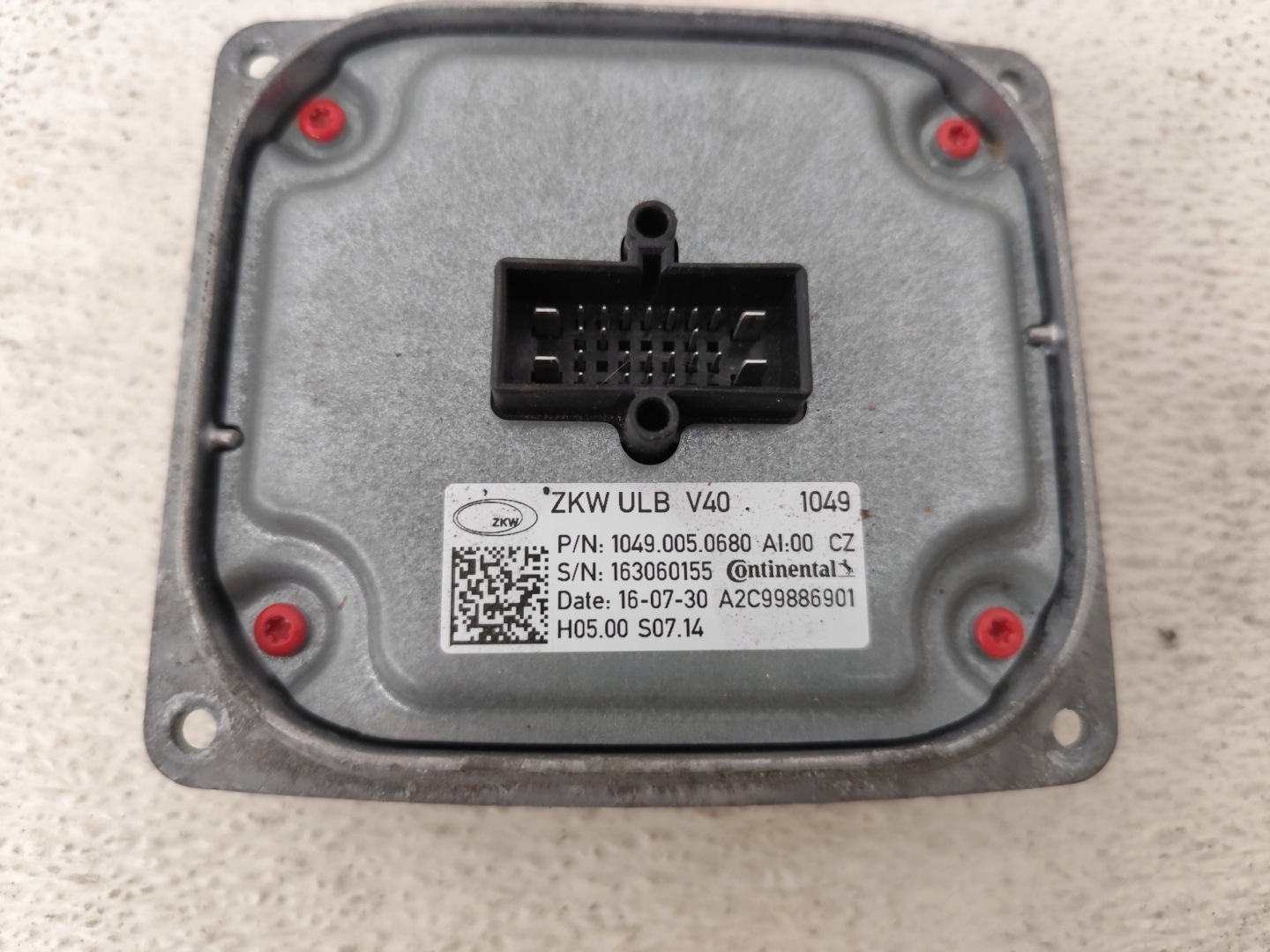 VOLVO V40 II 2016 module control unit lights FUL LED