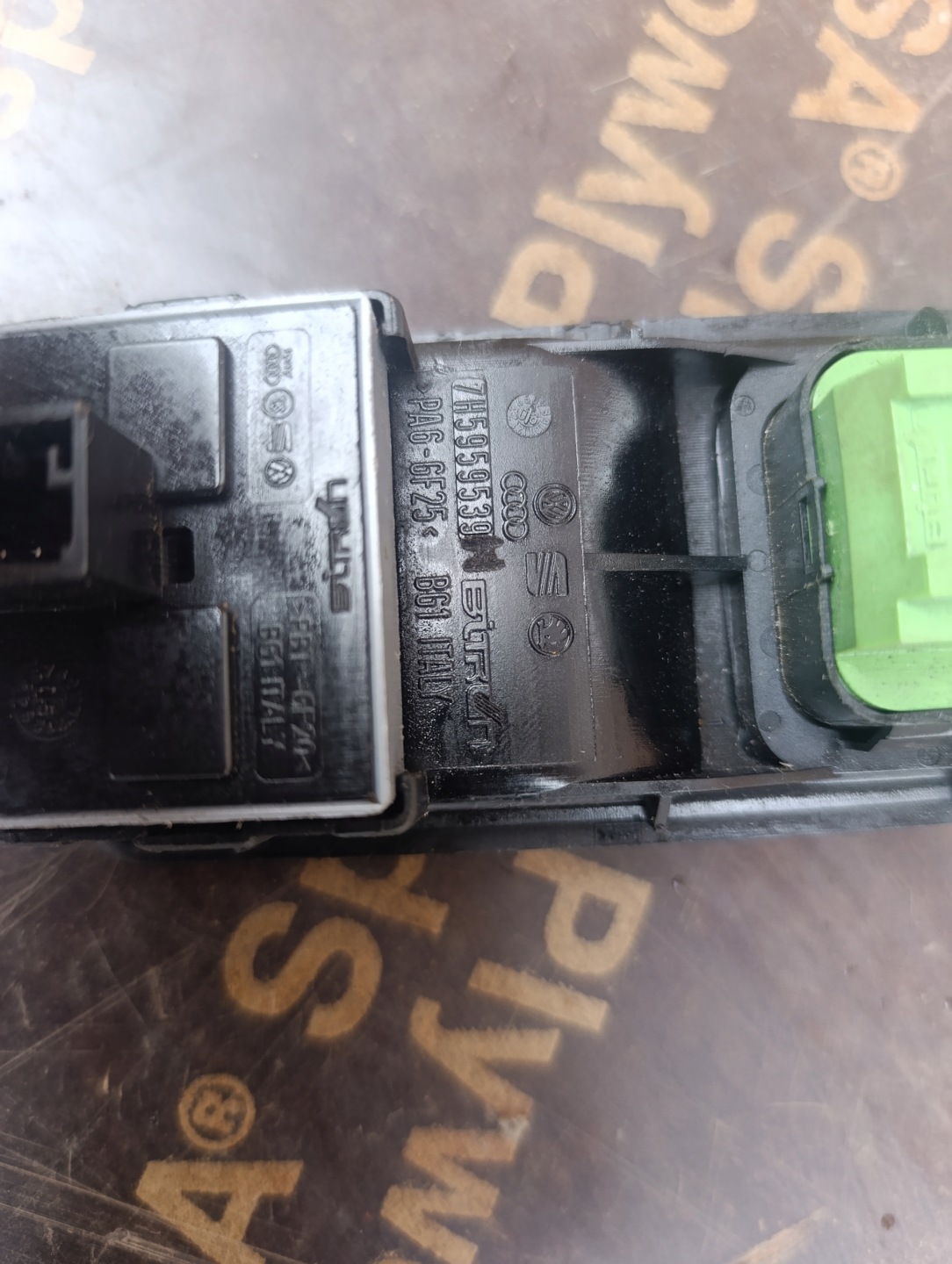 VW T5 switch windows of mirrors driver´s/KIEROWCA 7H5959539
