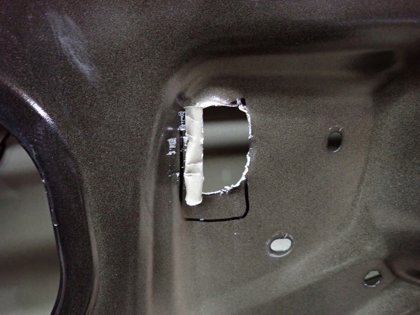 door left rear. left rear part AUDI Q2 81A GAB 2016- 81A833051A