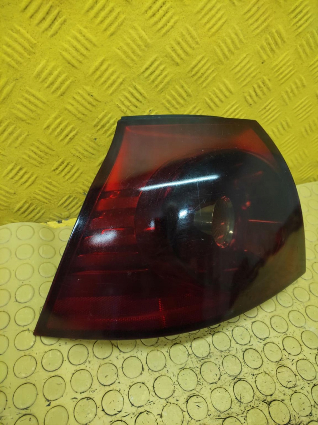 VW GOLF V light left rear part 1K6945095G