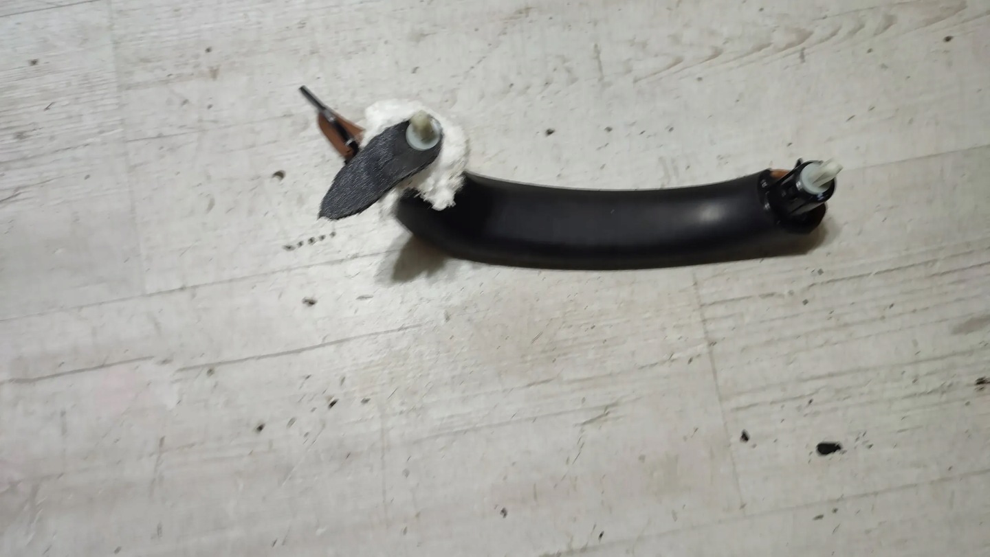 BMW X3 F25 15r 2.0d handle bracket door left rear part leather