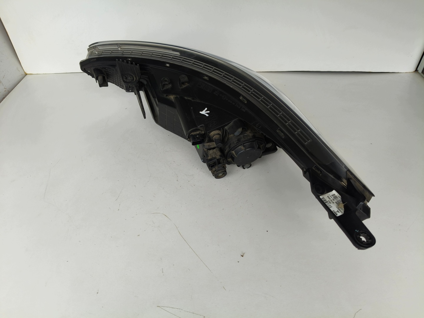 light right REFLEKTOR HYUNDAI I20 II 14