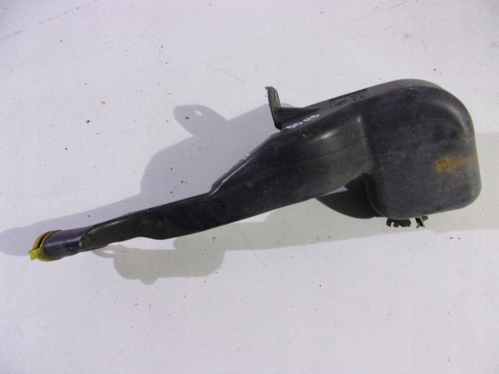 Opel Astra III HB washer fluid tank