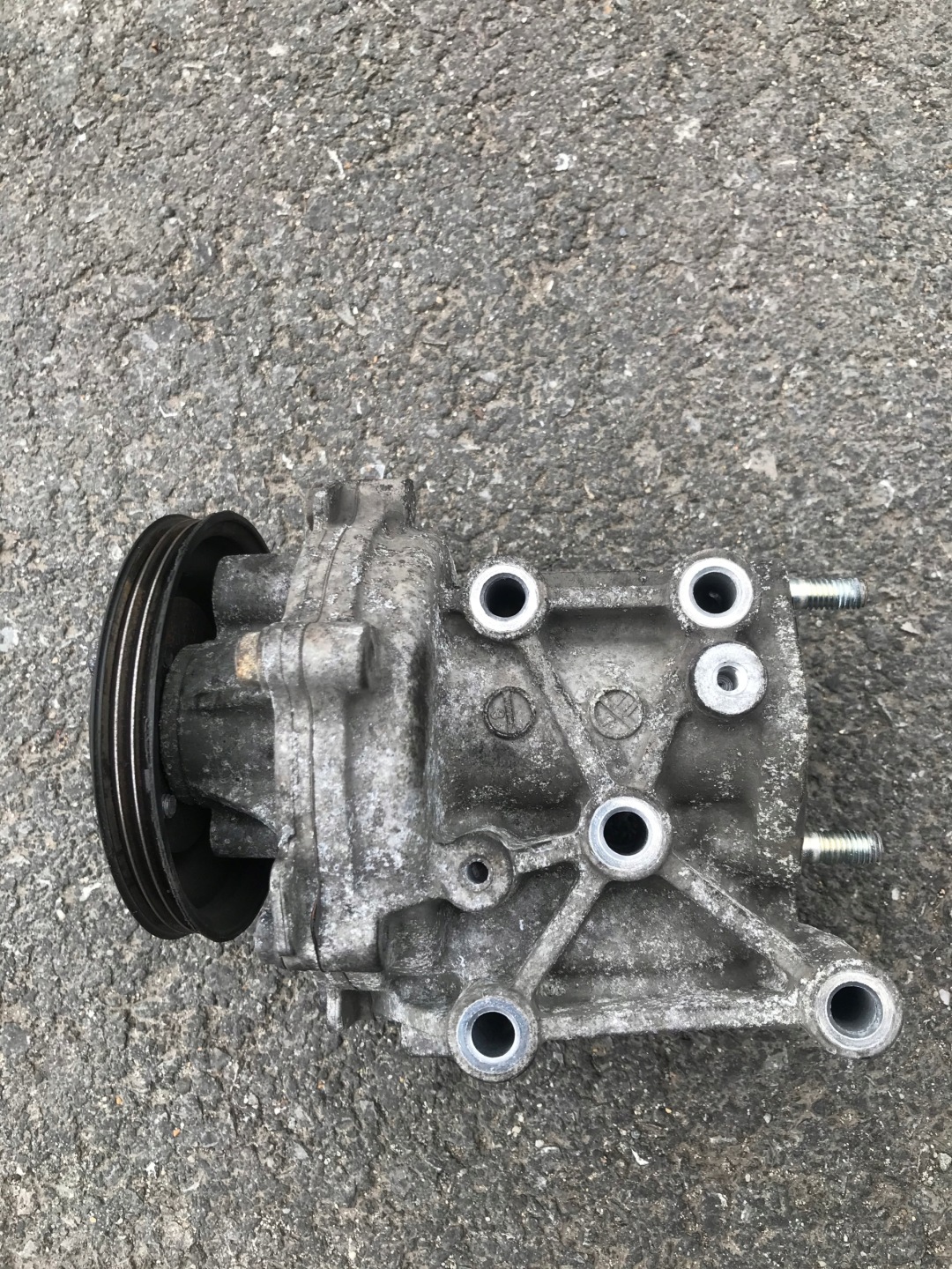 water pump MITSUBISHI ASX LANCER OUTLANDER 1.8 DID OE