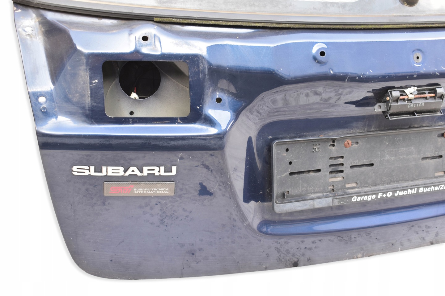 trunk door boot SUBARU LEGACY IV