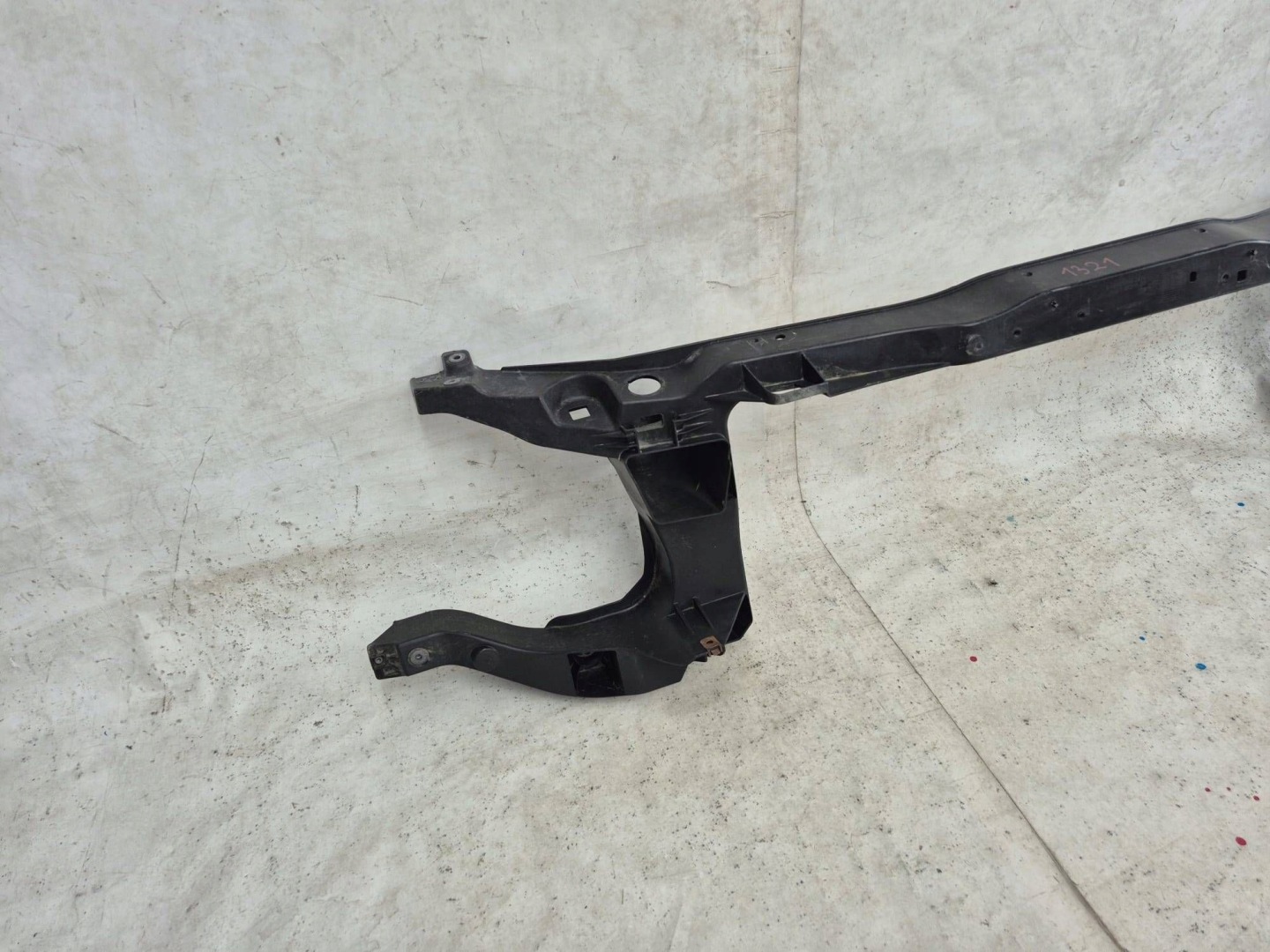 MERCEDES VITO W447 support panel for radiators pillar iron A4478801103