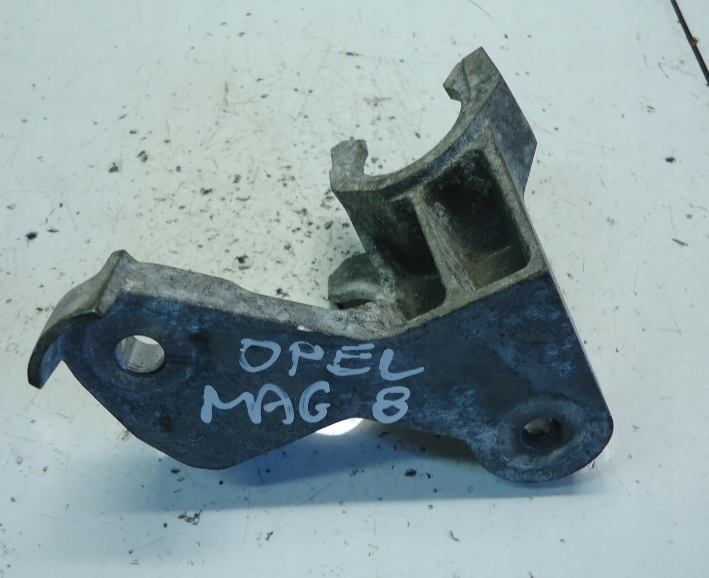 OPEL ASTRA IV J 1.6CDTI B16DTH Support Support plaque LINEK Mécanisme levier vitesse Engrenage 55594388