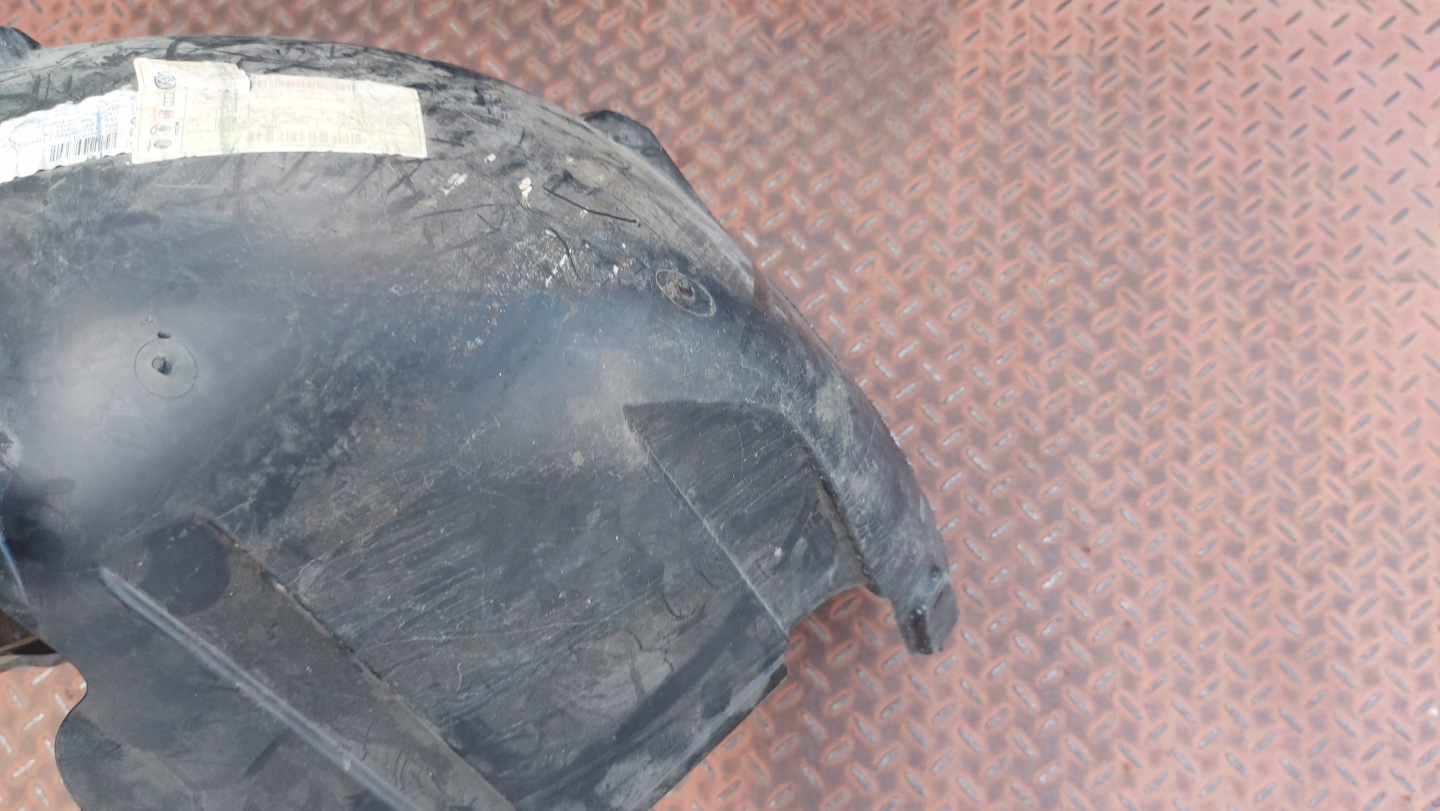 mudguard left rear part SKODA ROOMSTER 12