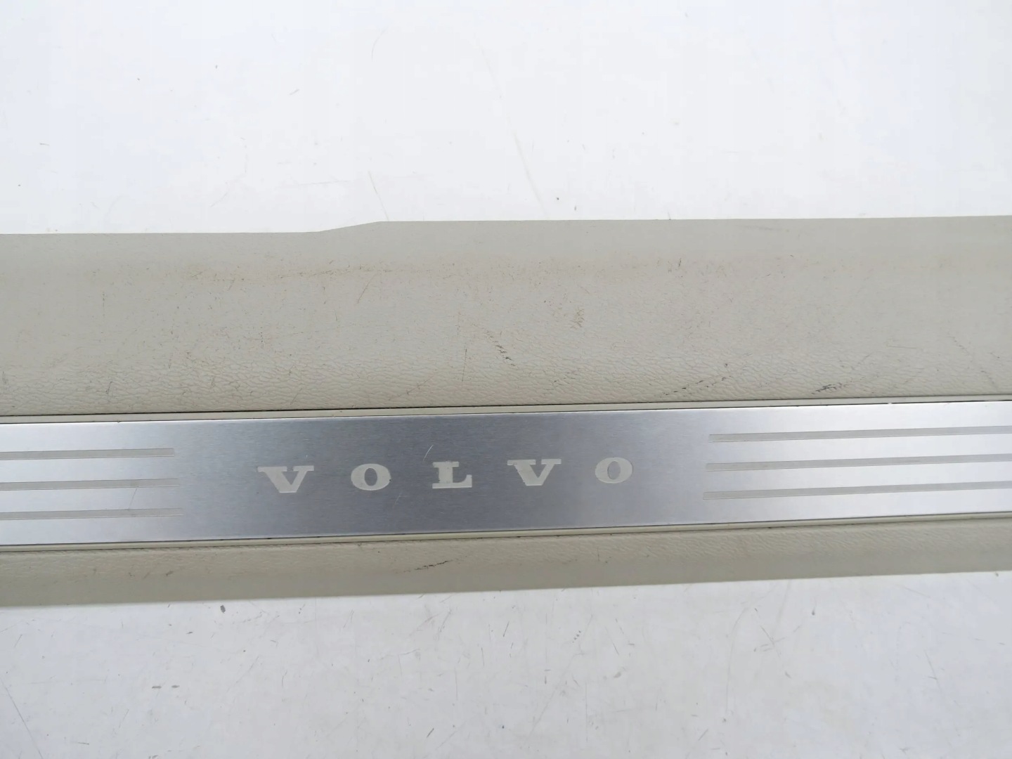 moulding cap of the threshold threshold right right front 31448015 VOLVO XC60 II 17