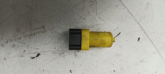 interruttore luci STOP RENAULT MEGANE SCENIC 7700849824