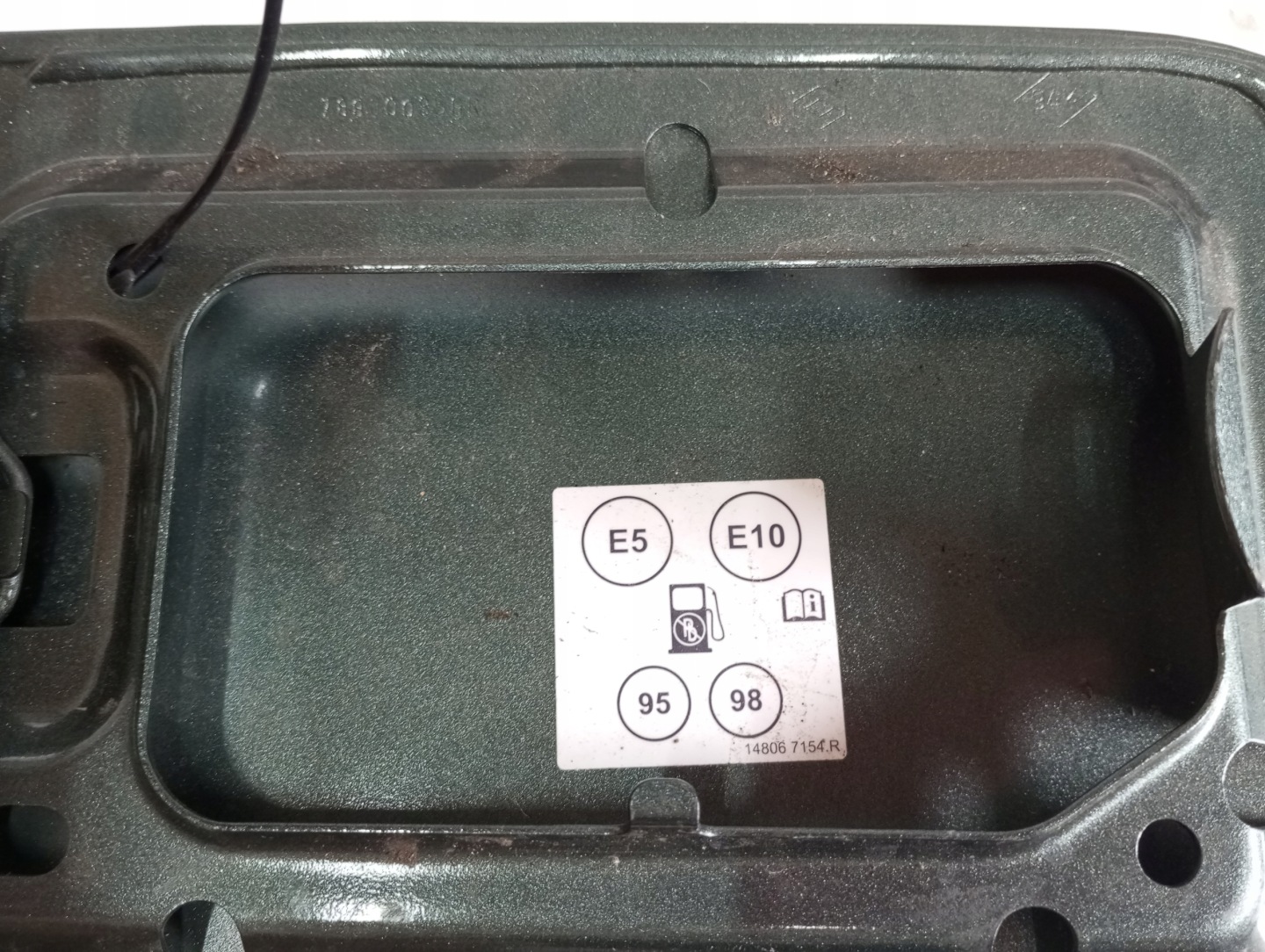 Tankklappe des Kraftstoffsbehälters DACIA JOGGER 788300856R