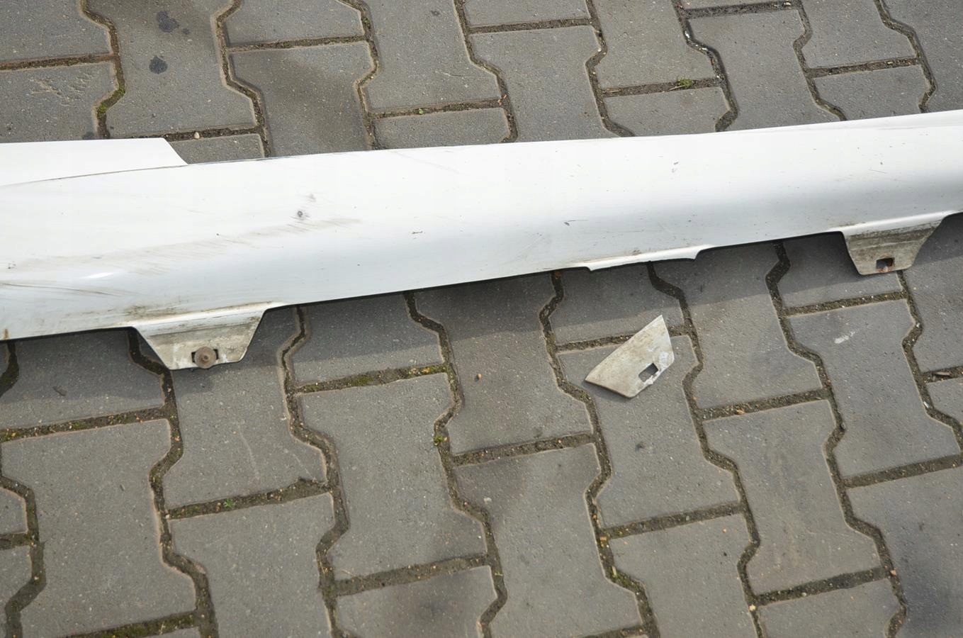 threshold right R-line VW Scirocco 1K8 2013r