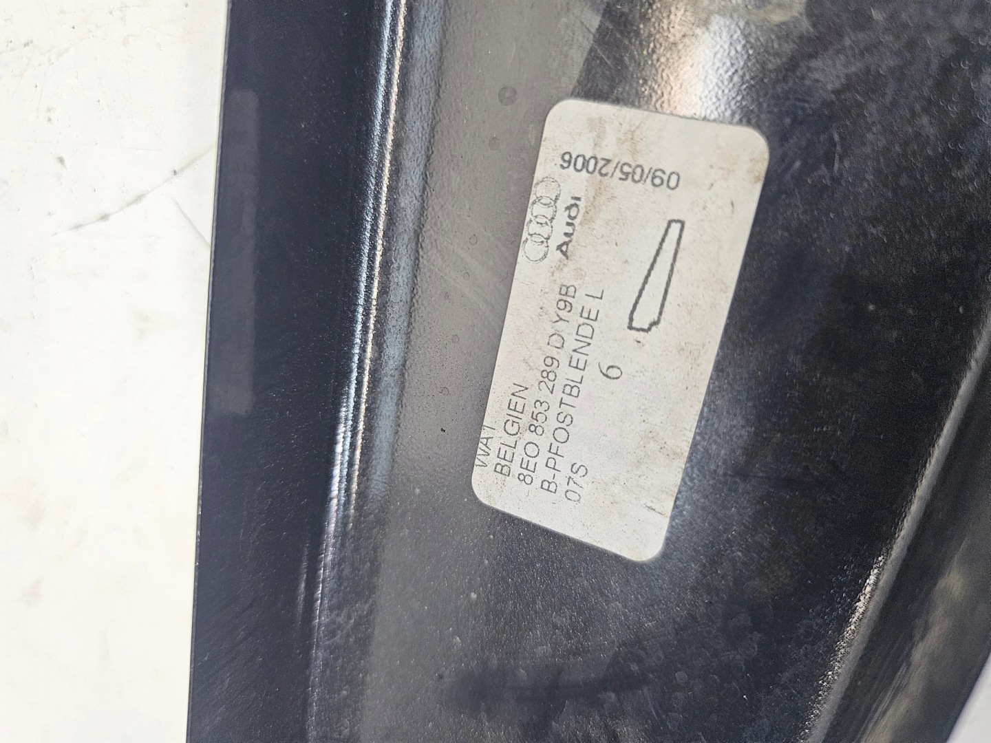 pillar trim left AUDI A4 B6 B7 8E0853289D