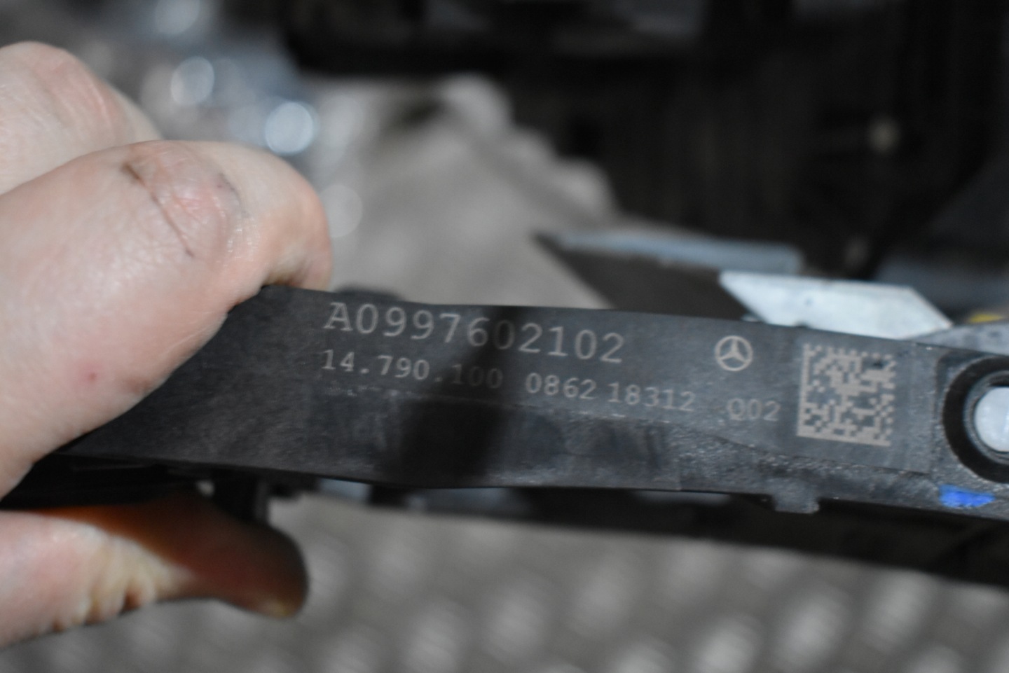 IDEALNY lock door rear left MERCEDES W167 1