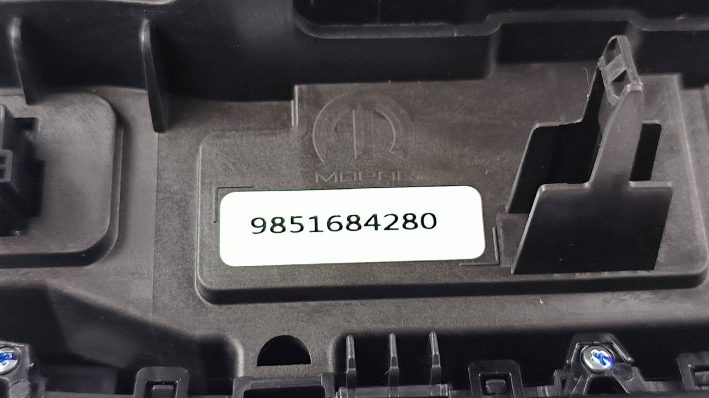 bildschirm, PANEL 9851684280 OPEL CORSA F LIFT