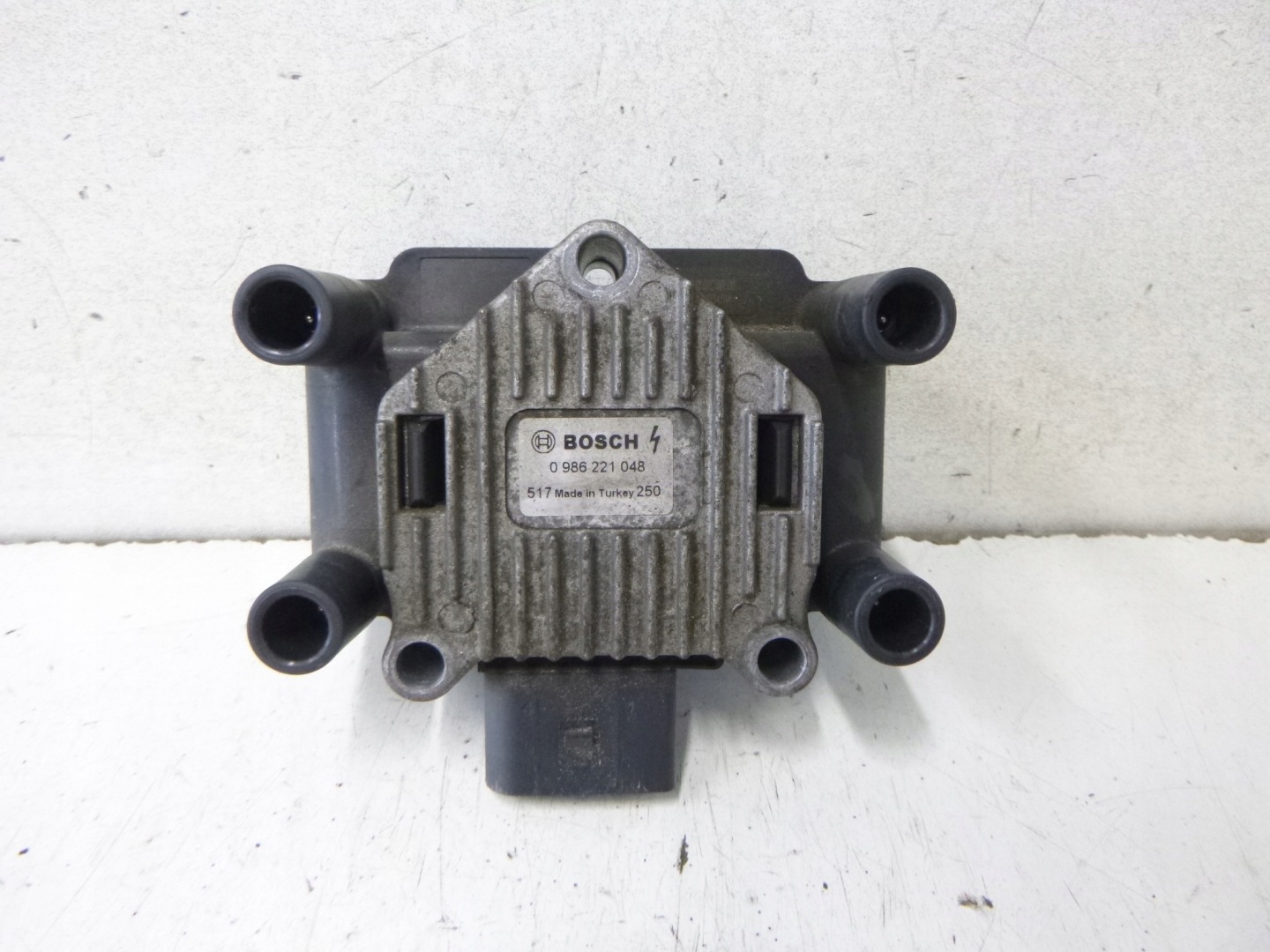 coil ignition Skoda Octavia 2.0 0986221048