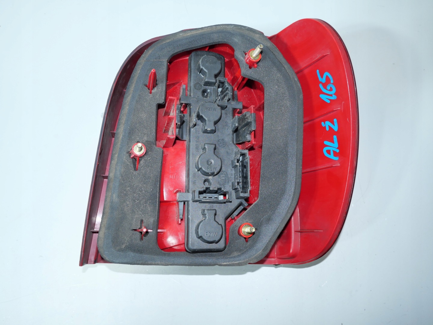 light left rear part VW POLO 6N 6N0945095H